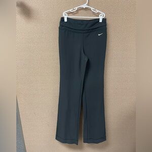 Women 🖤 Nike Dri Fit Wide Leg Yoga Pants, size XS T